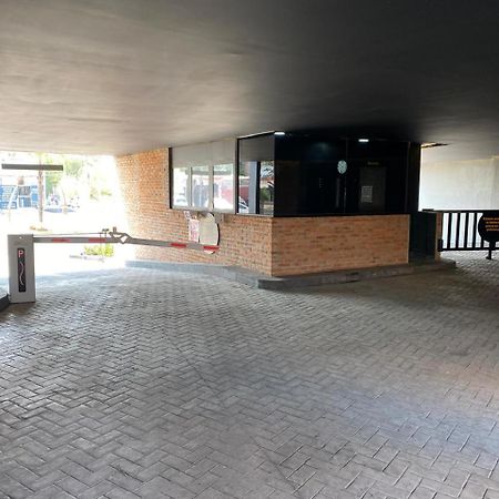 Motel London Concepcion del Valle Екстериор снимка